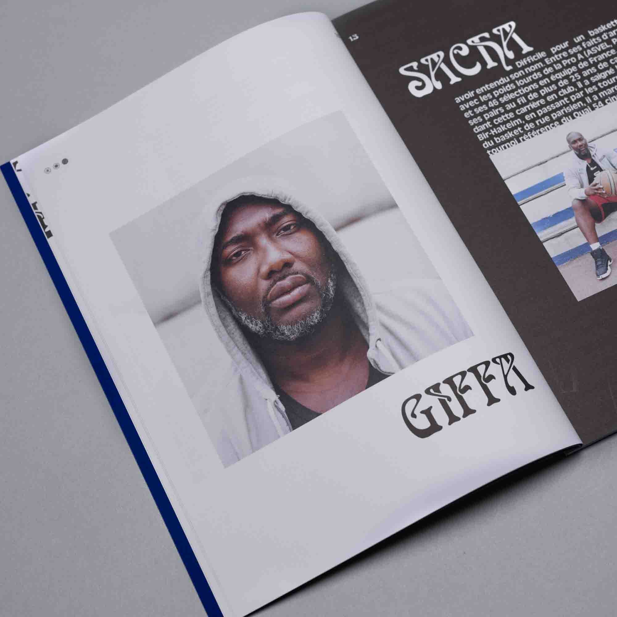 Issue 03 - Paris